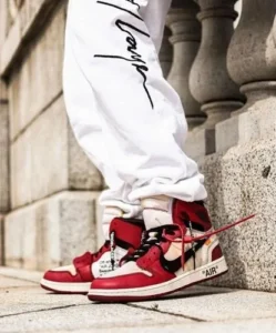 Off-White x Air Jordan 1 Retro High OG