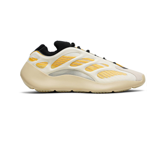 YZY 700 V3 Safflower