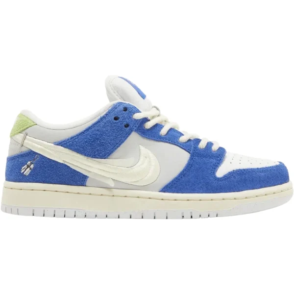SB Dunk Low "FLY Street Wear"