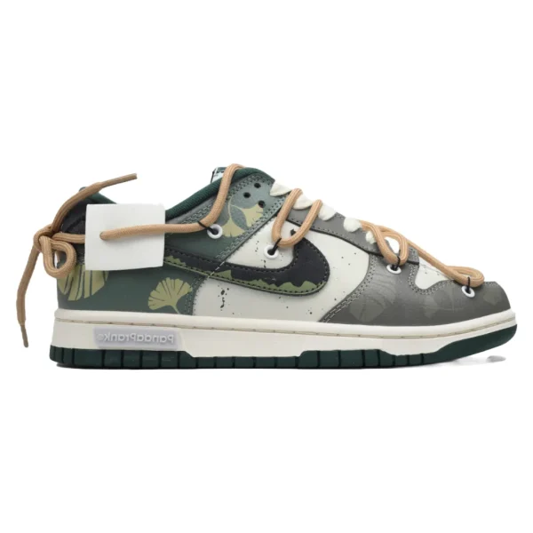 SB Dunk Low