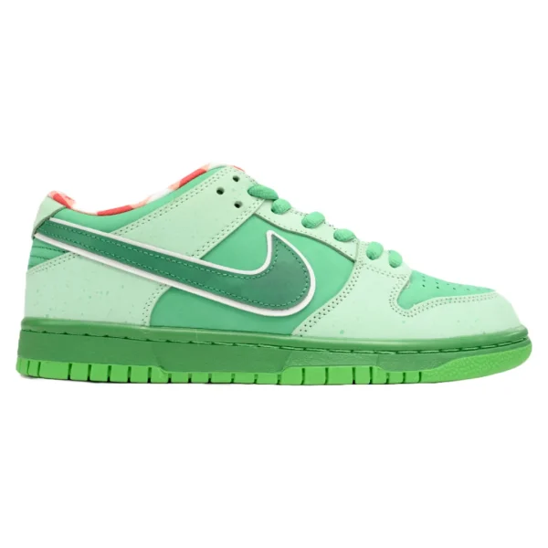 SB Dunk Low Lobster Mind