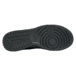 SB Dunk Low Triple Black - Afbeelding 3
